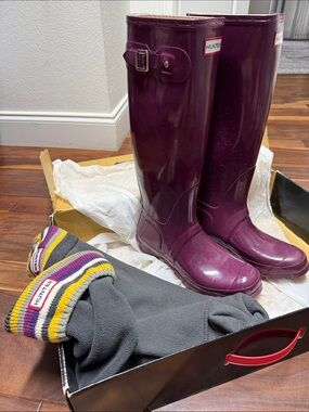 Hunter Dark Ruby Rain Boots with Hunter Socks